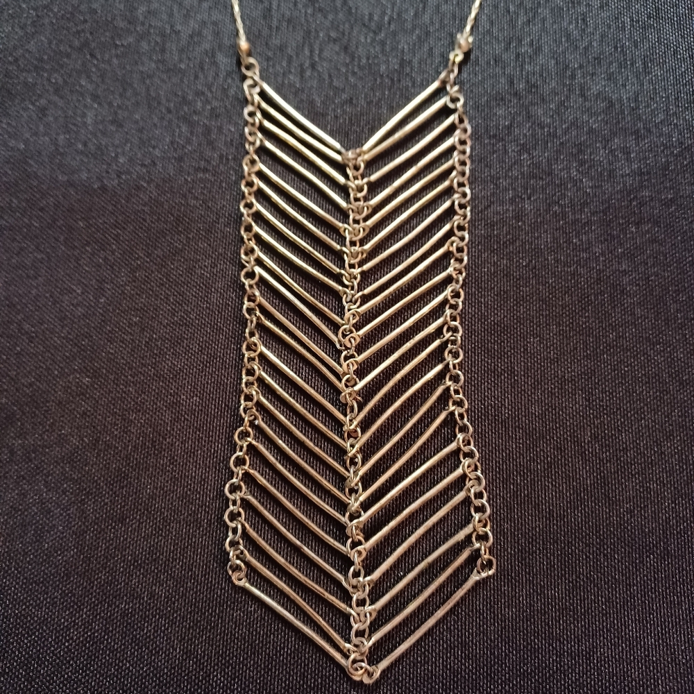 Chevron Statement 20" Necklace Silvertone